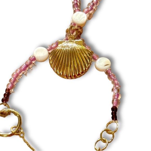Sea Shell Locket Beaded Hand chain - Picture 5 of 14